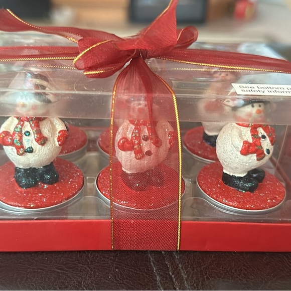 Snowmen tealight candles & Christmas tree candle holders - Picture 2 of 3
